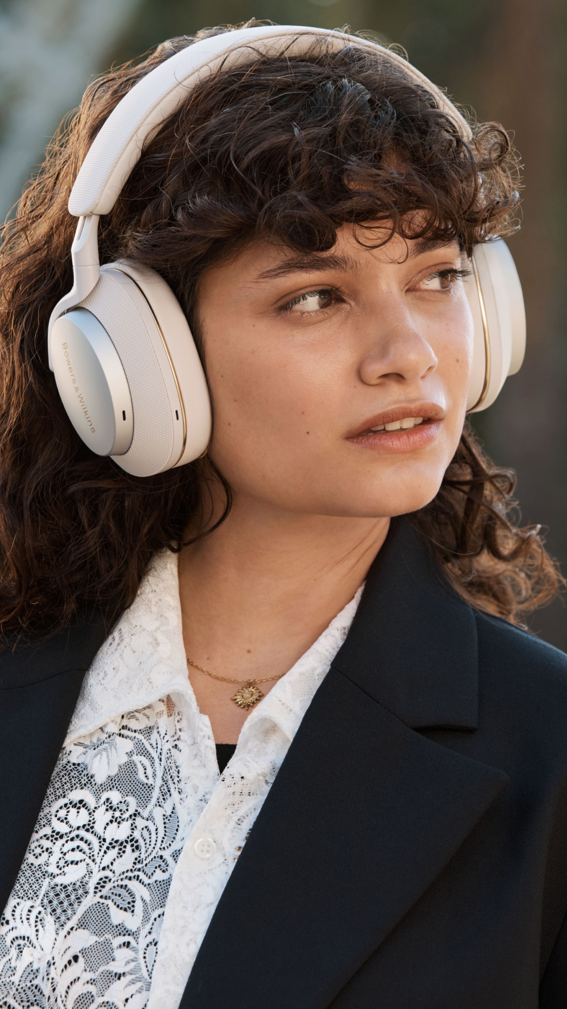 Picture of Bowers & Wilkins PX7 S2e Noise Cancelling Wireless Over Ear Headphones  - Cloud Grey