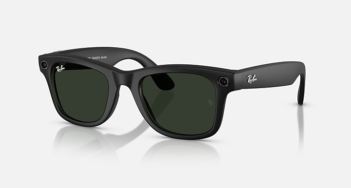 Picture of Ray-ban Meta Wayfarer - Clear / Graphite Green Transitions